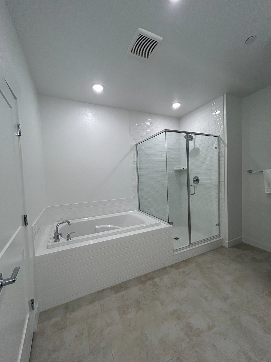 Furnished Finder property 1036058_2 photo 5