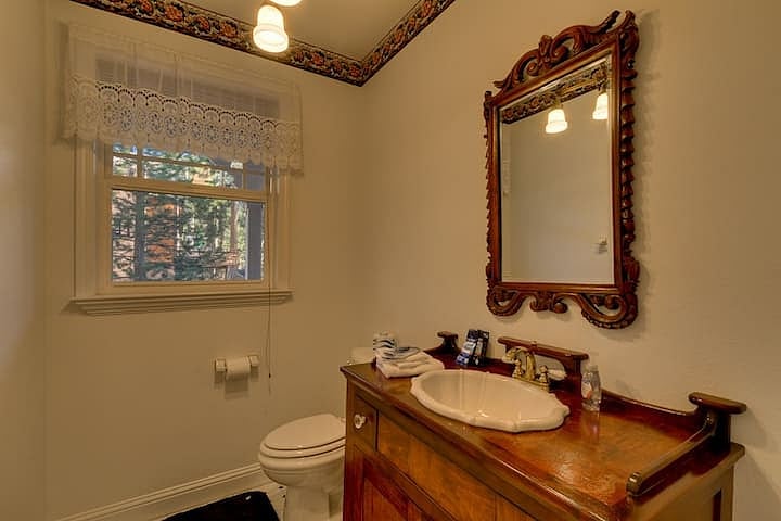 Furnished Finder property 1036065_1 photo 21
