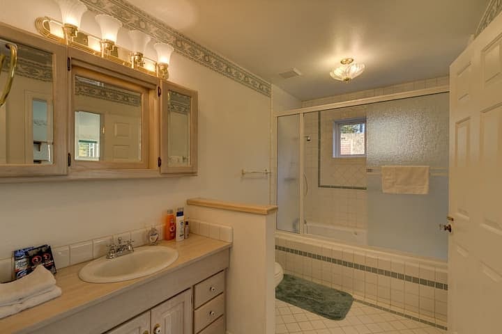 Furnished Finder property 1036065_1 photo 6