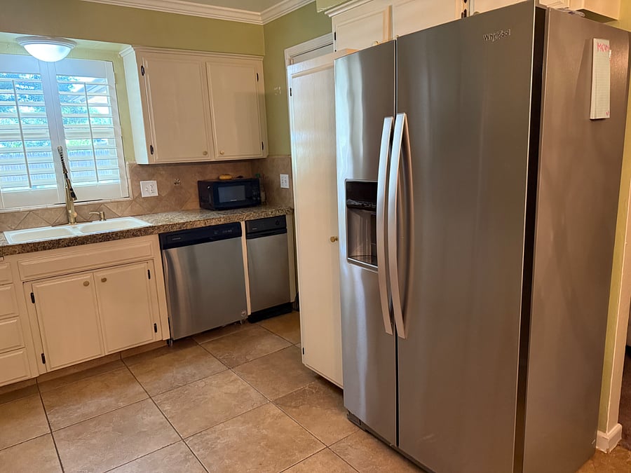 Furnished Finder property 1036071_1 photo 3