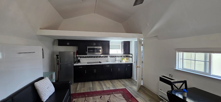 Furnished Finder property 1036072_1 photo 4