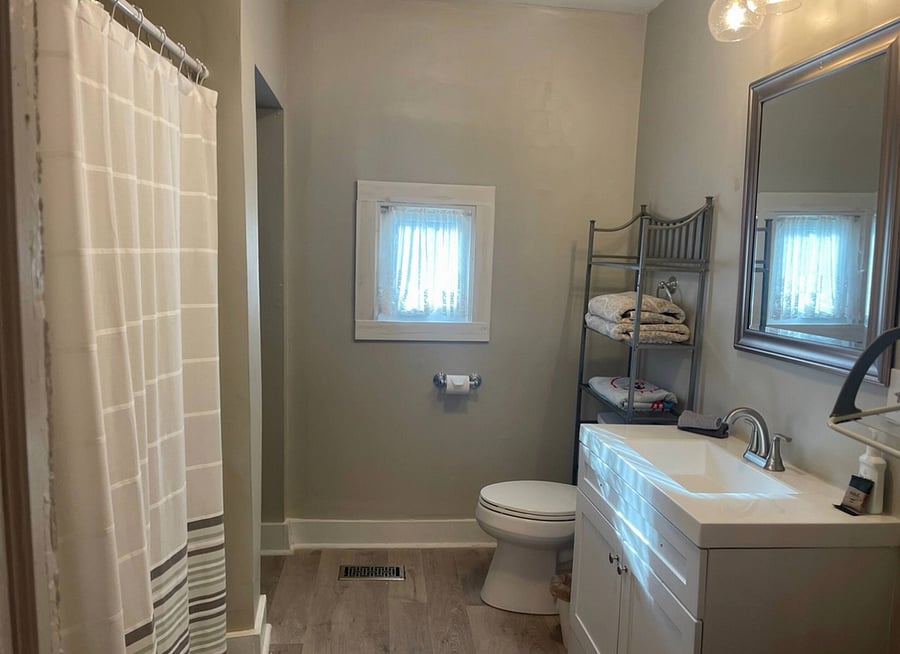 Furnished Finder property 1036074_1 photo 8