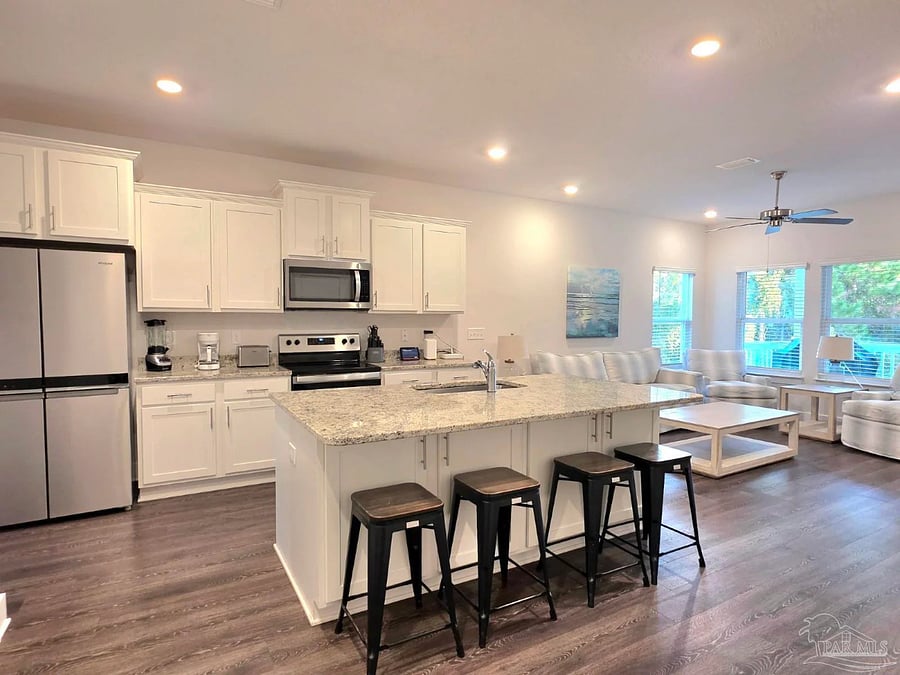 Furnished Finder property 1036078_1 photo 5