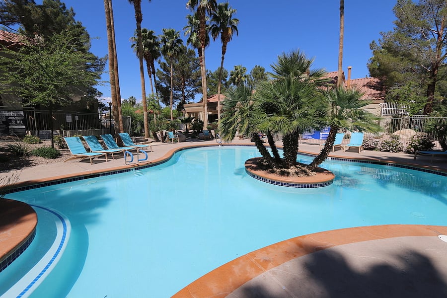 Furnished Finder property 1036080_1 photo 11