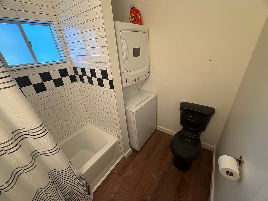 Furnished Finder property 1036085_1 photo 14