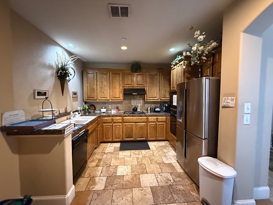Furnished Finder property 1036095_1 photo 12