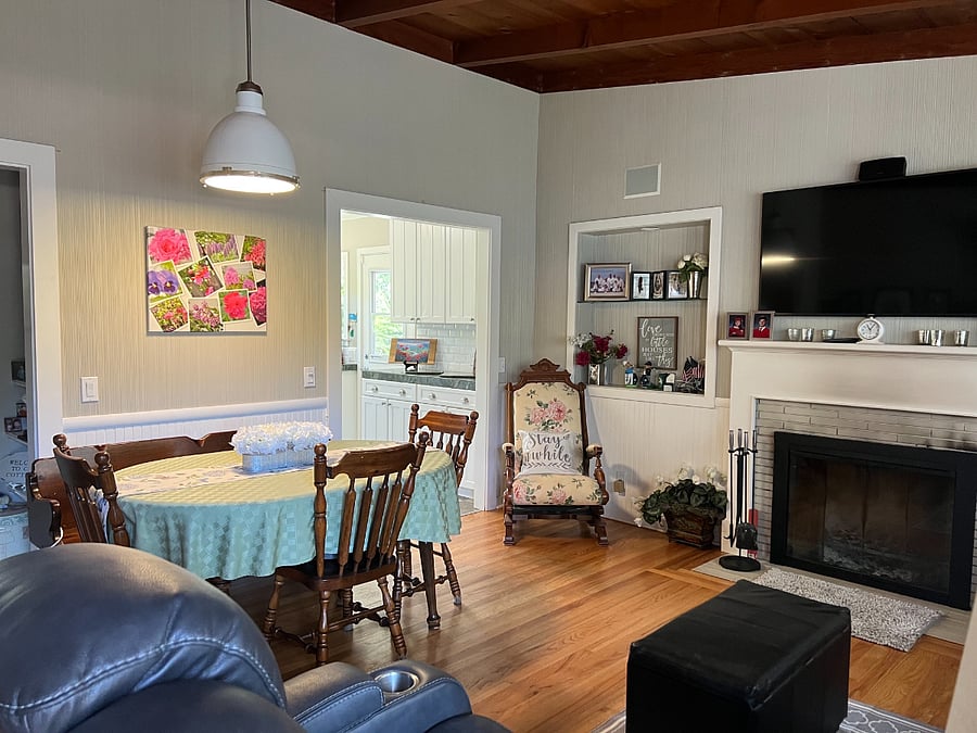 Furnished Finder property 1036108_1 photo 3