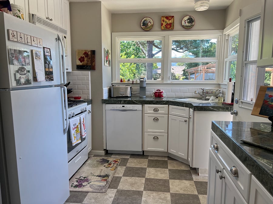 Furnished Finder property 1036108_1 photo 4