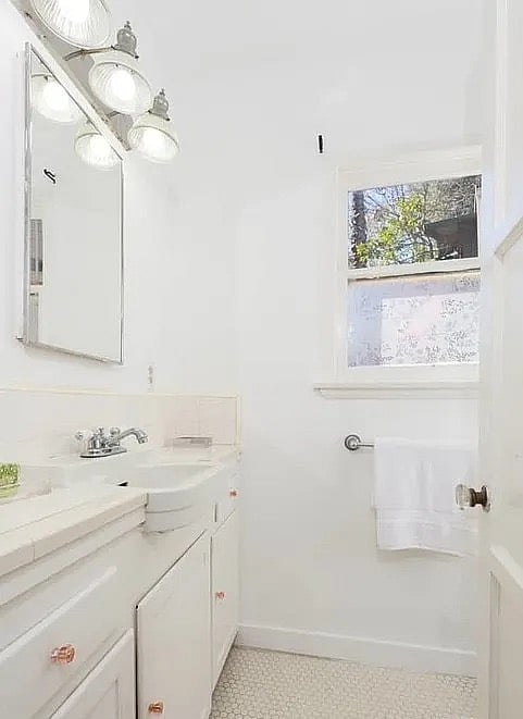 Furnished Finder property 1036115_1 photo 15