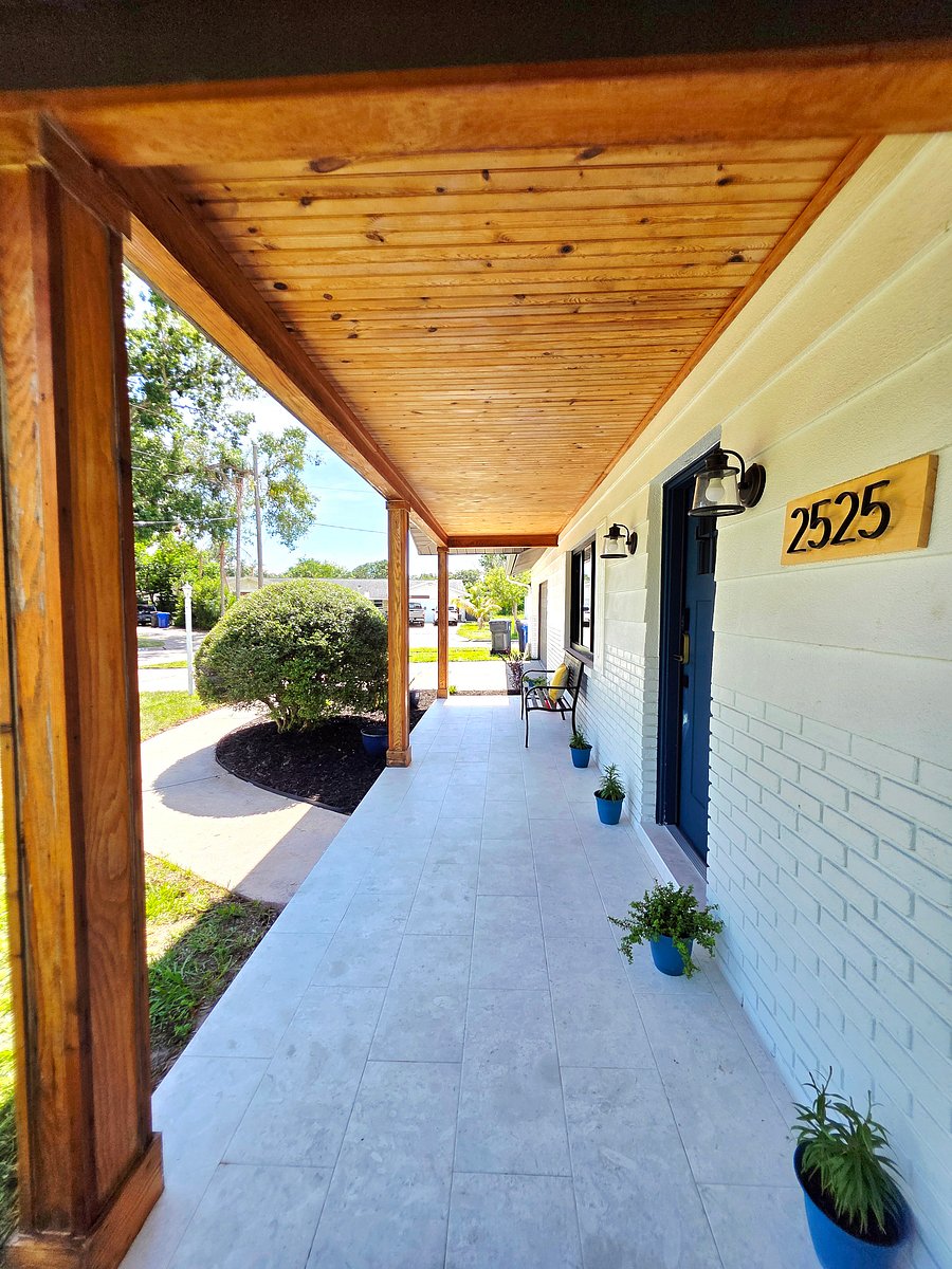 Furnished Finder property 1036118_1 photo 3