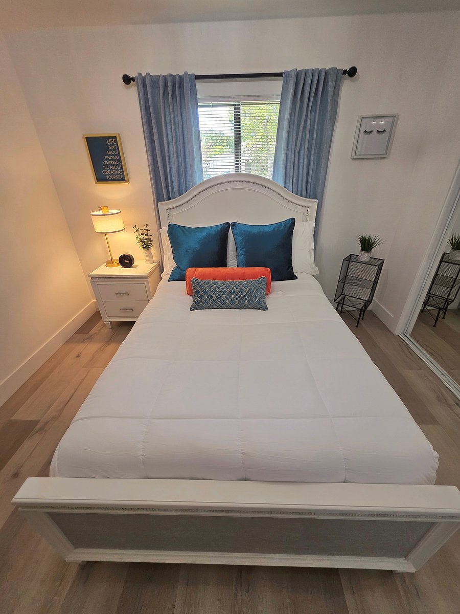 Furnished Finder property 1036118_1 photo 82