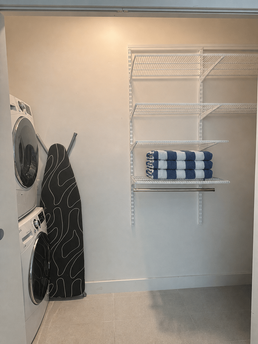 Secondary bedroom closet 