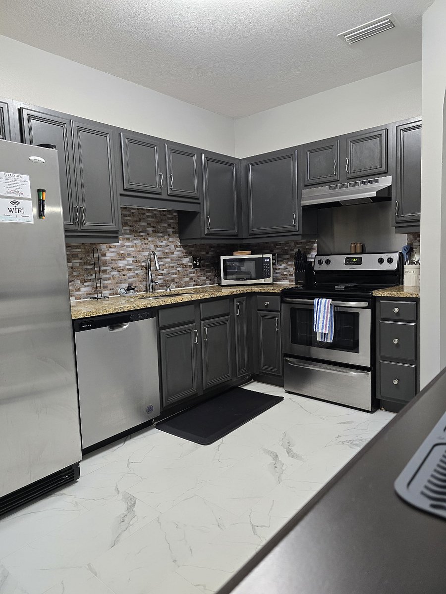Furnished Finder property 1036162_1 photo 7