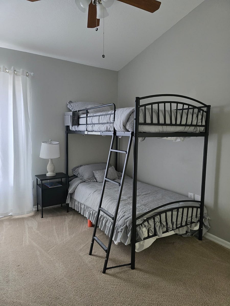 Furnished Finder property 1036162_1 photo 11