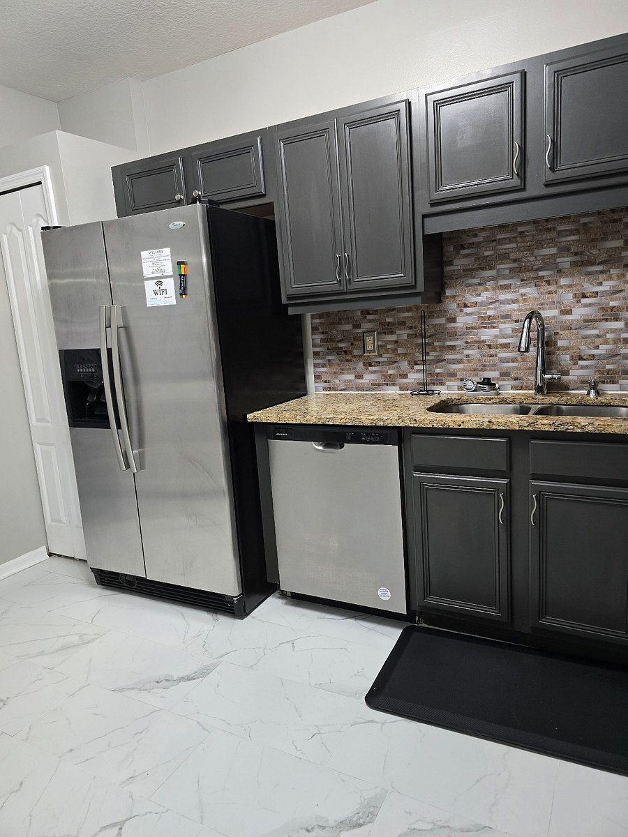 Furnished Finder property 1036162_1 photo 30