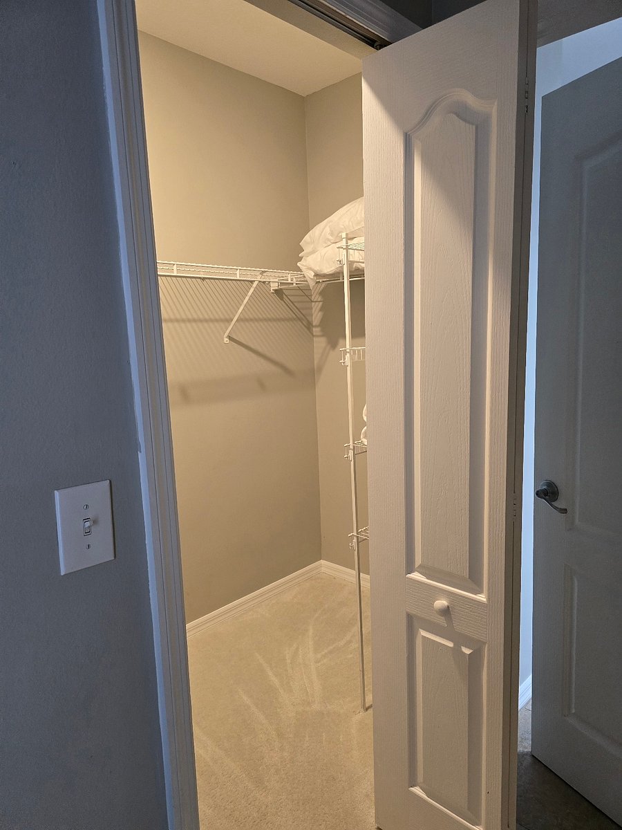 Furnished Finder property 1036162_1 photo 24