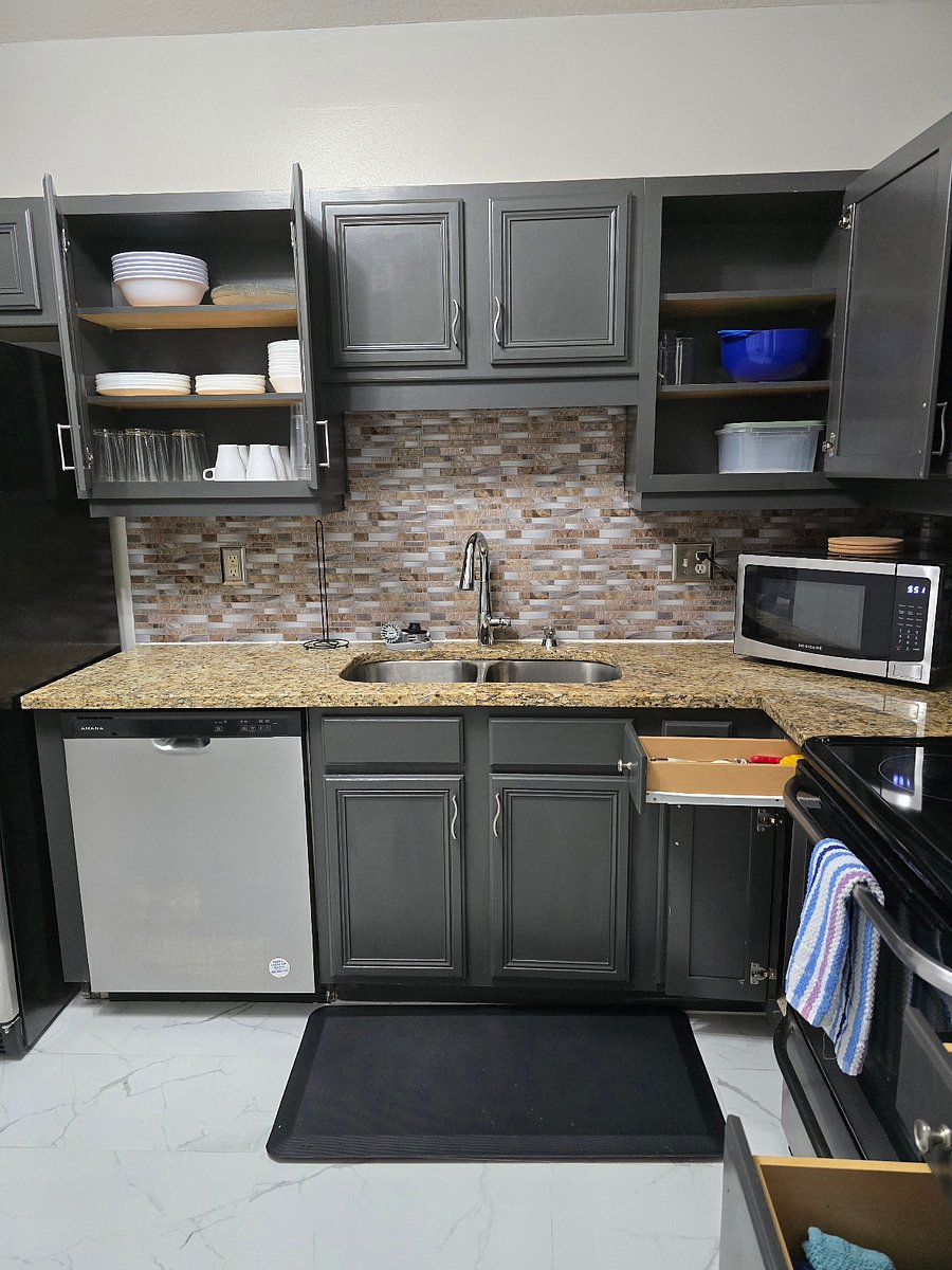 Furnished Finder property 1036162_1 photo 27