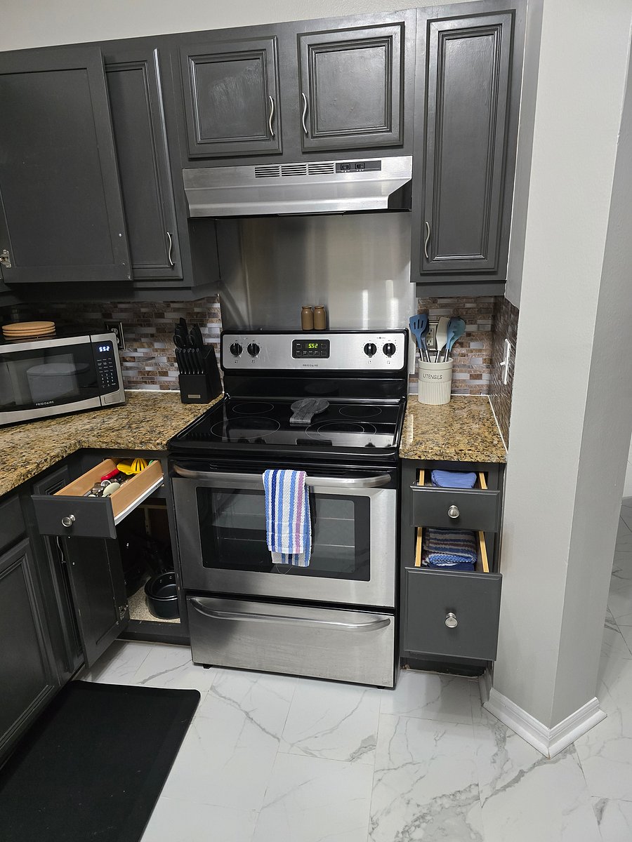 Furnished Finder property 1036162_1 photo 28