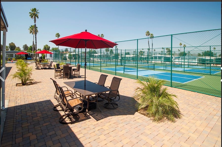 Furnished Finder property 1036170_1 photo 3