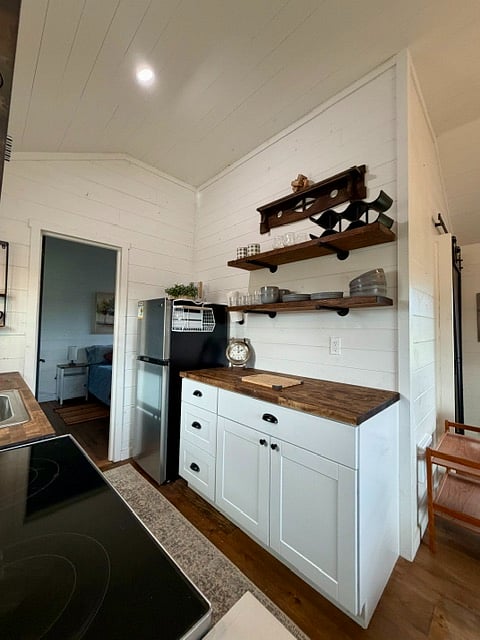 Furnished Finder property 1036180_1 photo 7