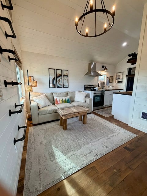Furnished Finder property 1036180_1 photo 4