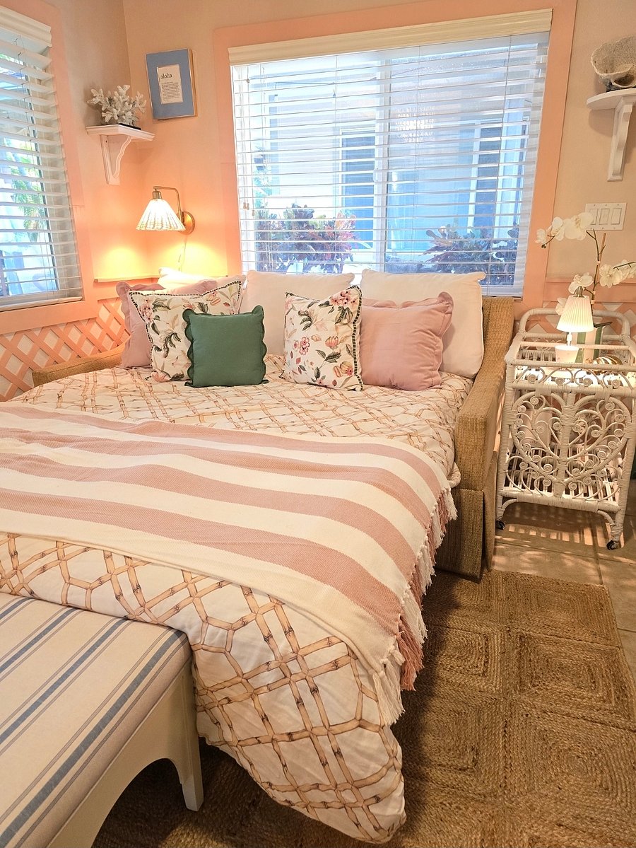 Furnished Finder property 1036184_1 photo 13