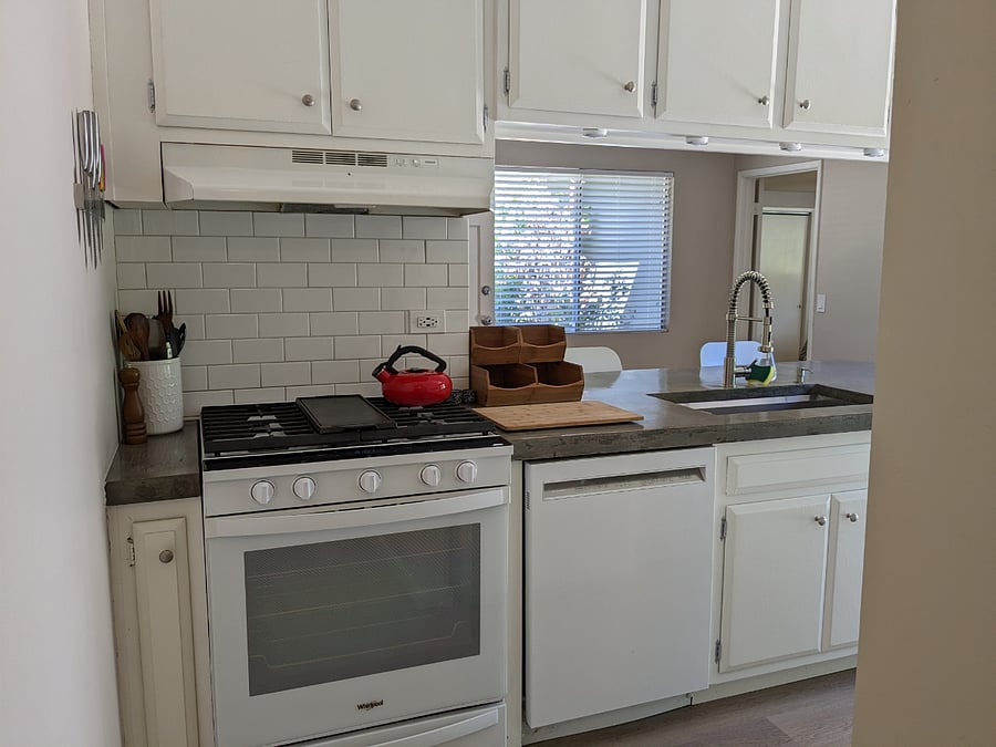 Furnished Finder property 1036185_1 photo 11