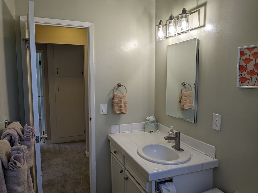 Furnished Finder property 1036185_1 photo 27