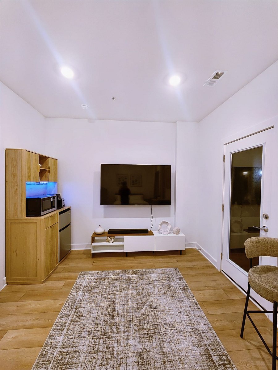 Furnished Finder property 1036188_1 photo 8