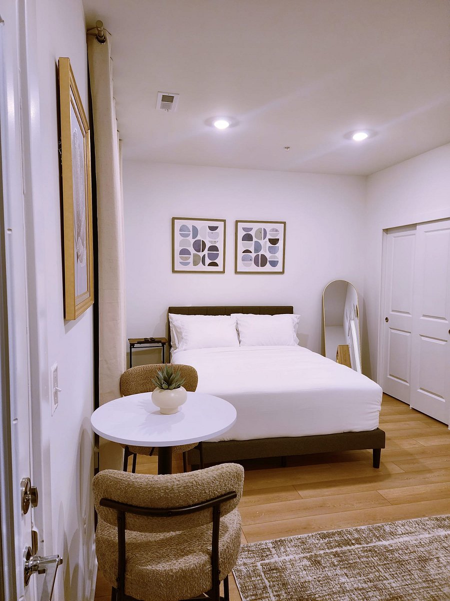 Furnished Finder property 1036188_1 photo 10