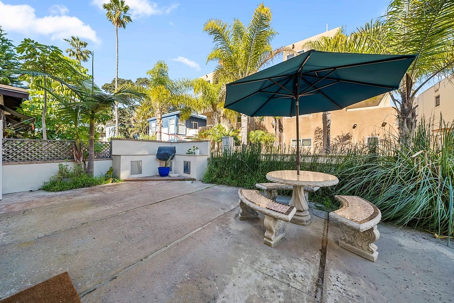 Furnished Finder property 1036194_1 photo 26