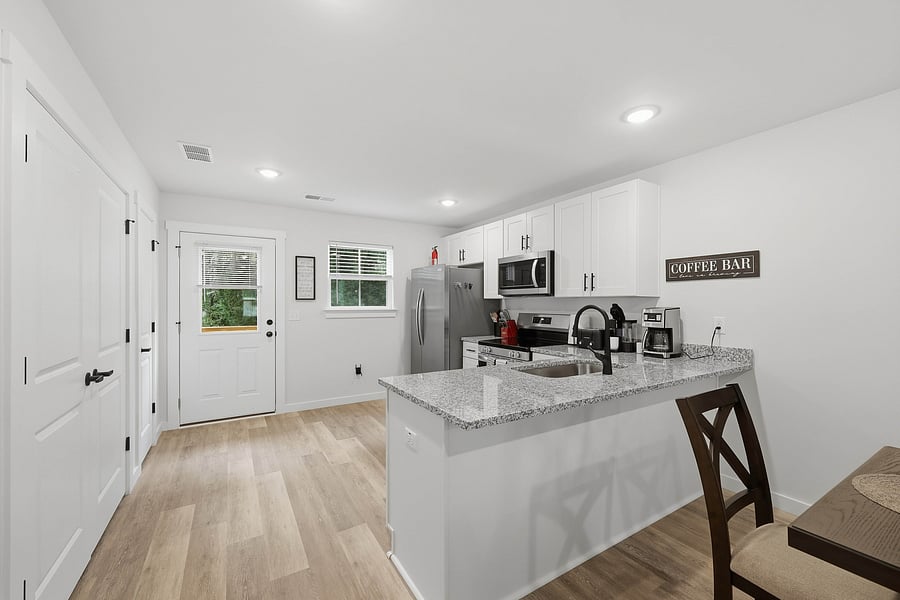 Furnished Finder property 1036202_1 photo 8