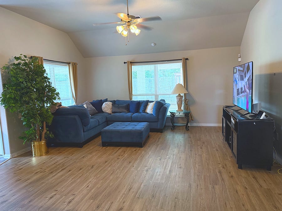 Furnished Finder property 1036203_1 photo 15