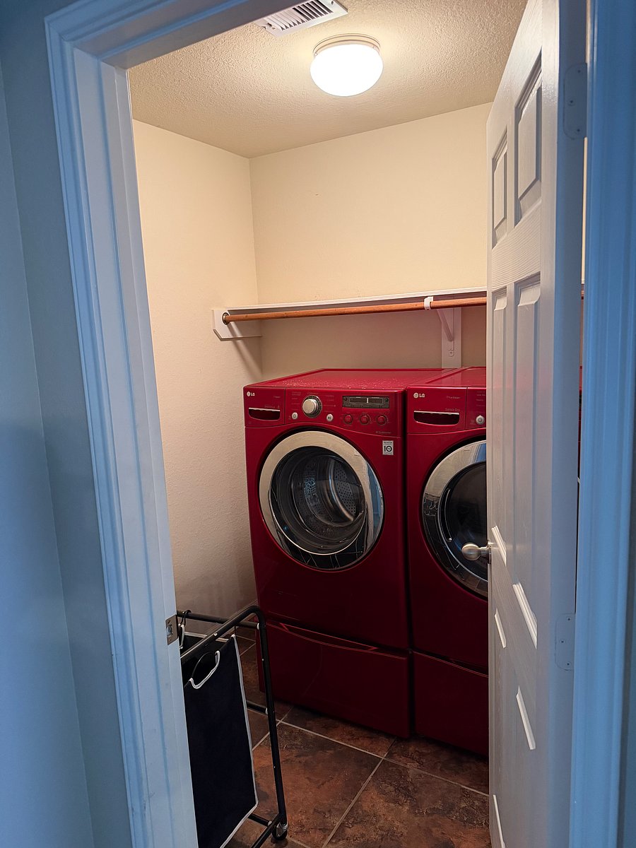 Furnished Finder property 1036203_1 photo 18