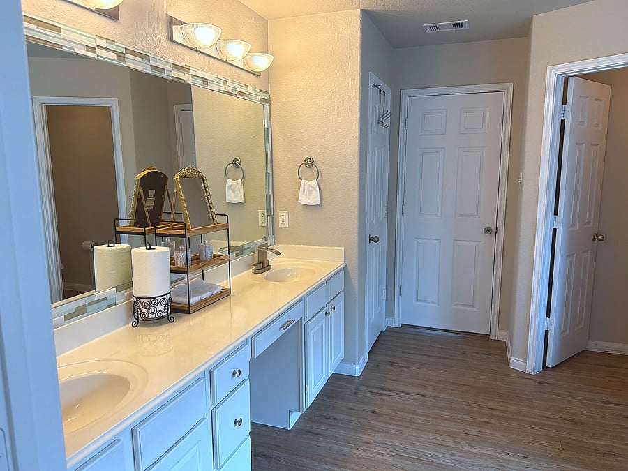 Furnished Finder property 1036203_1 photo 12