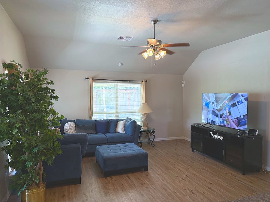 Furnished Finder property 1036203_1 photo 14