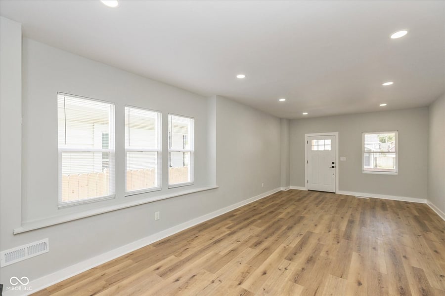 Furnished Finder property 1036211_1 photo 1