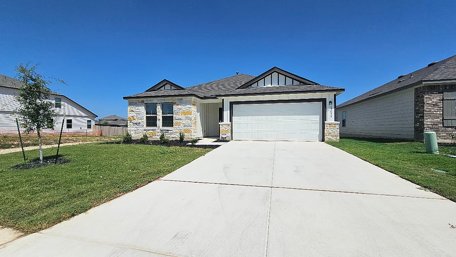 Furnished Finder property 1036215_1 photo 2