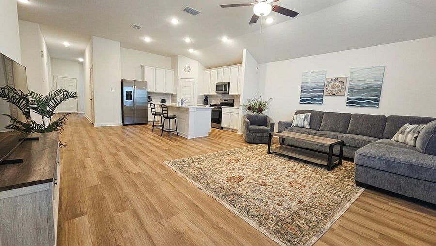 Furnished Finder property 1036215_1 photo 15