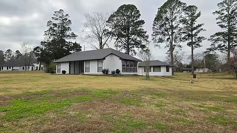 Furnished Finder property 1036222_1 photo 3