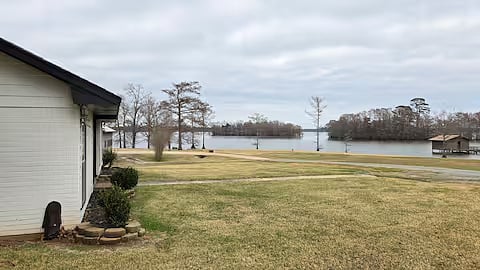 Furnished Finder property 1036222_1 photo 4