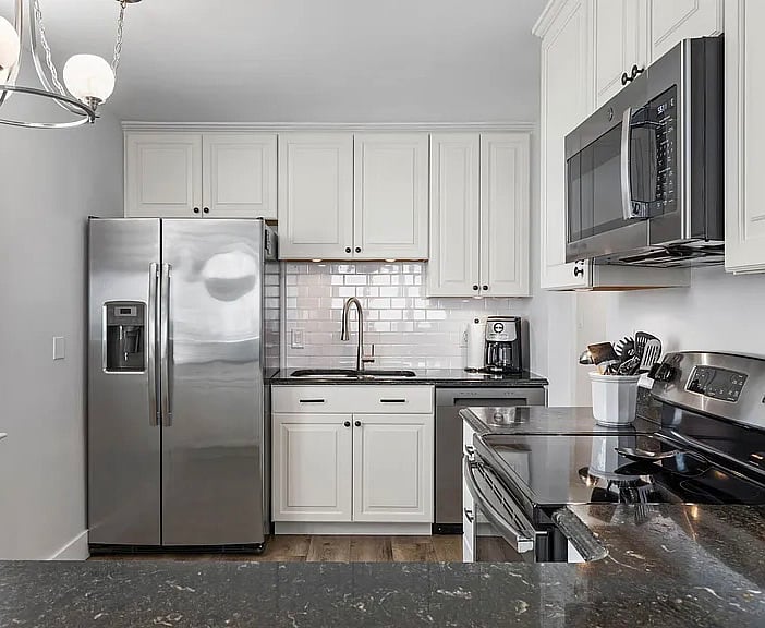 Furnished Finder property 1036235_1 photo 12