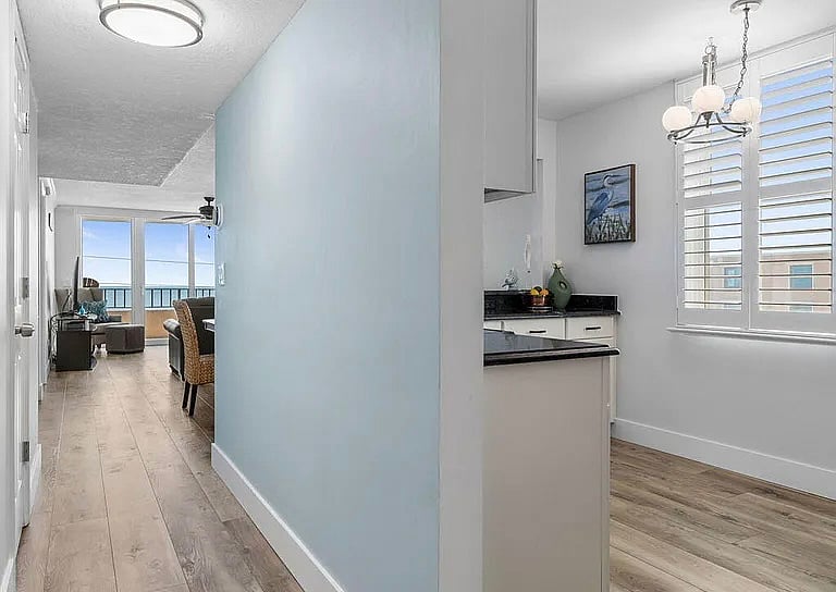 Furnished Finder property 1036235_1 photo 26