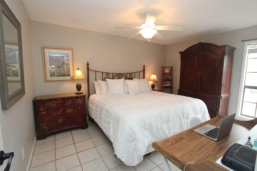 Furnished Finder property 1036239_1 photo 12