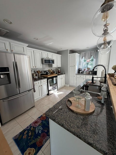 Furnished Finder property 1036240_1 photo 12