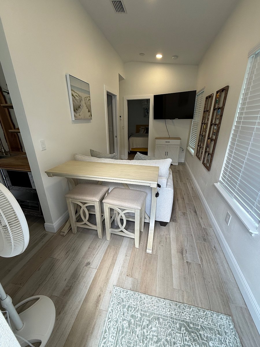 Furnished Finder property 1036253_1 photo 3