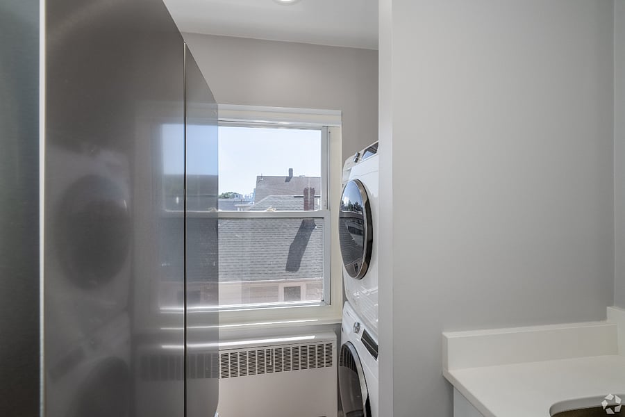 Furnished Finder property 1036290_1 photo 6