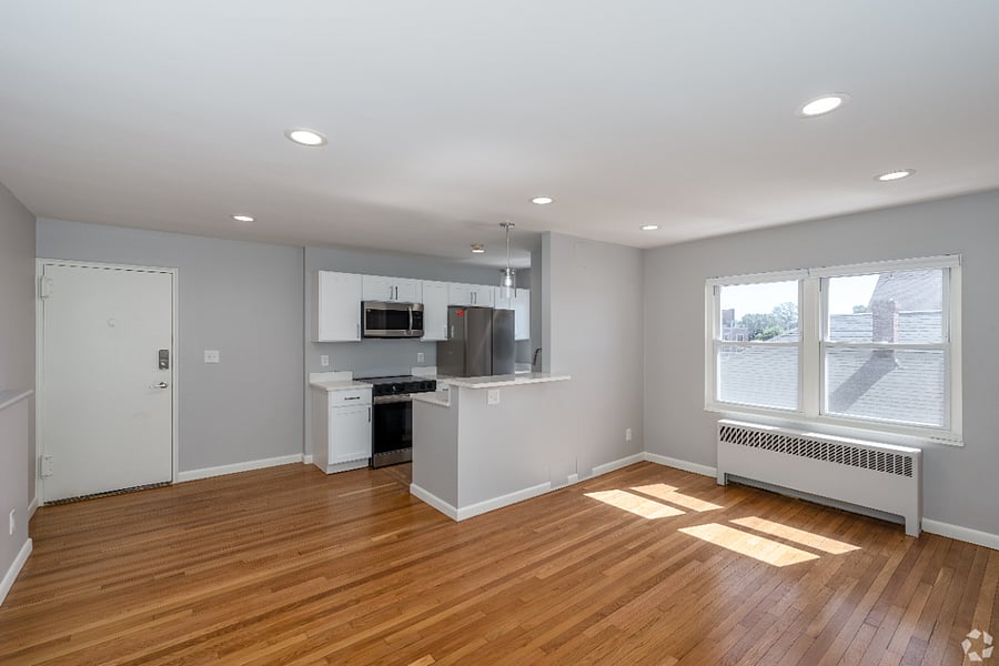 Furnished Finder property 1036290_1 photo 2