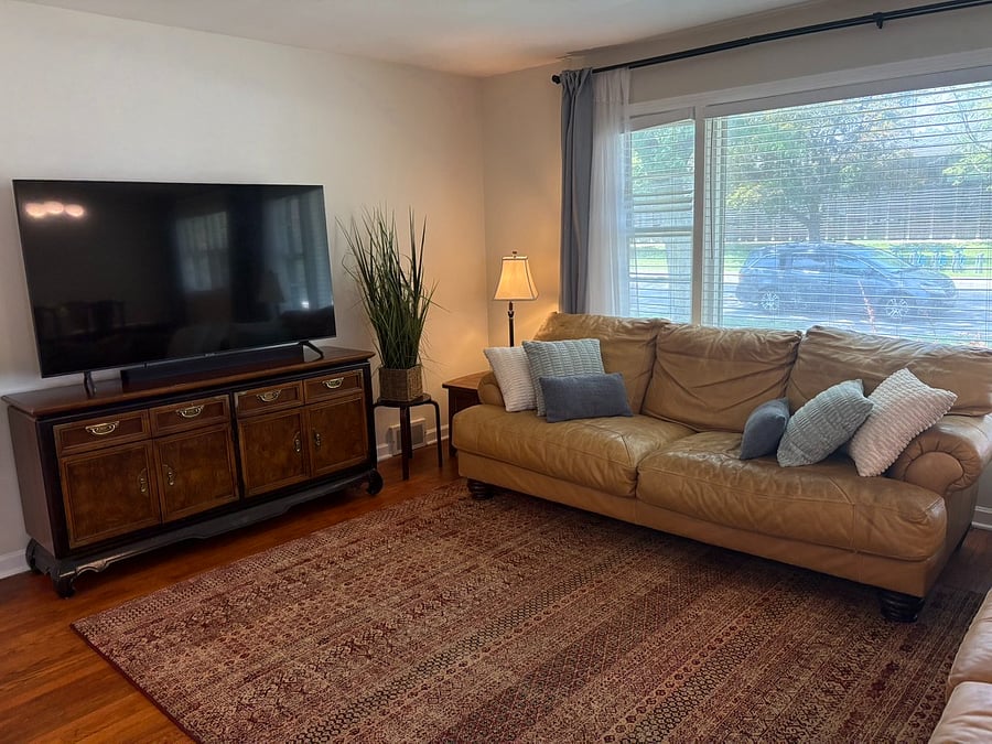 Furnished Finder property 1036298_1 photo 3