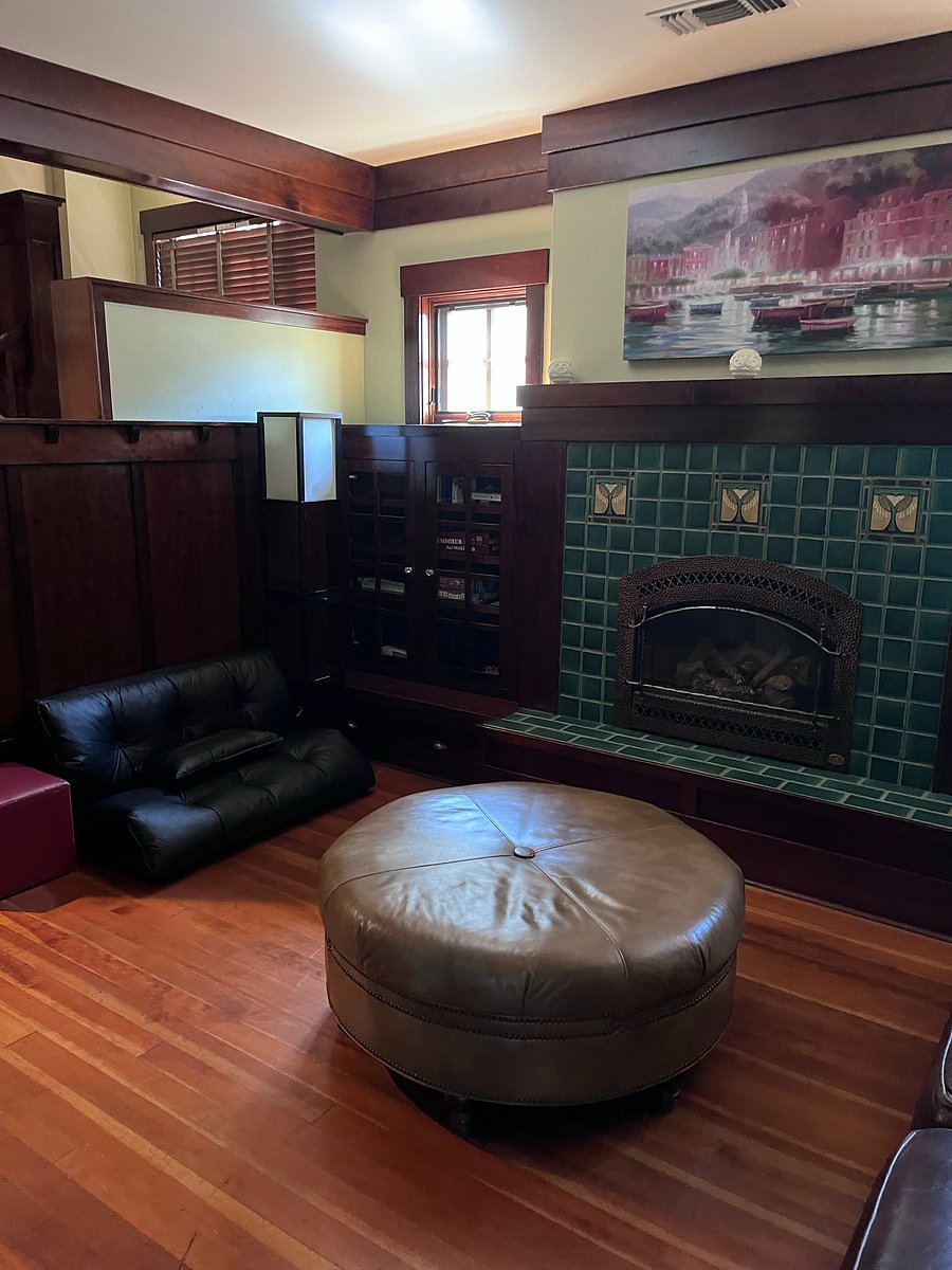 Furnished Finder property 1036299_1 photo 9